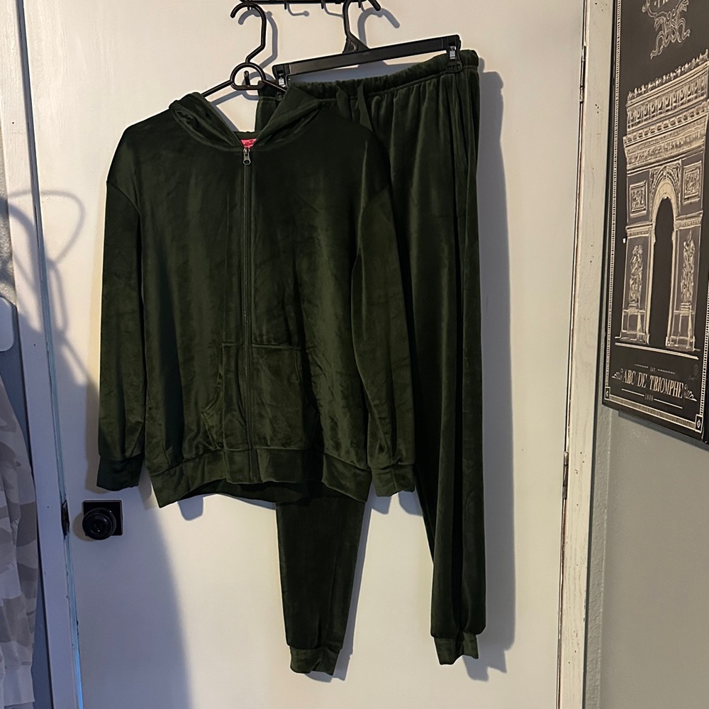 Sweatsuit set